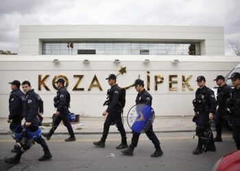 Koza-İpek Holding dahil 12 şirketin hisseleri Erdoğan’ın kontrolüne geçti