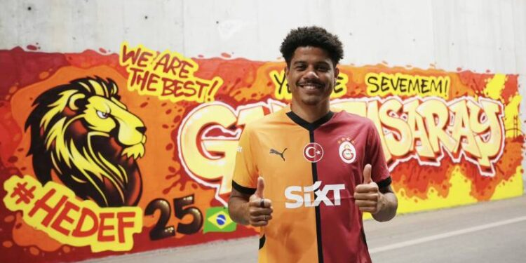 Kulüp tarihindeki 25. "sambacı" oldu; Gabriel Sara, Galatasaray tarihine geçti!