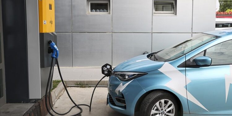 Küresel bazda elektrikli otomobil satışları temmuzda yüzde 21 arttı