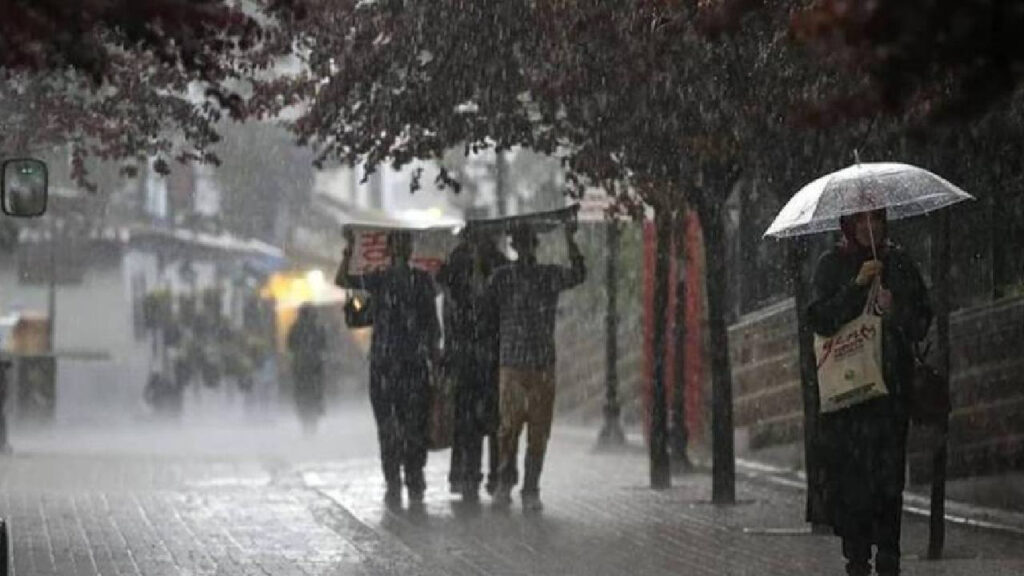 Meteoroloji İl İl Uyardı: Gök Gürültülü Sağanak Yağış Geliyor