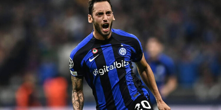 Milli Takım Kaptanı Tarihe Geçti: Hakan Çalhanoğlu'ndan Serie A'da Penaltı Rekoru!