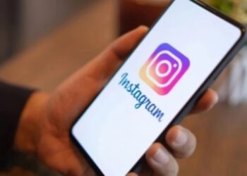 Muhalefet Instagram engeli için olağanüstü toplantı talep etti