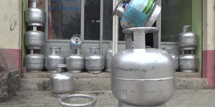 Mutfak tüpü 820 TL’ye çıktı; 4 yılda fiyatı yaklaşık 7 kat arttı!