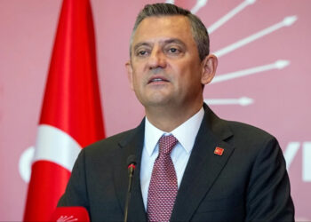 Özgür Özel CHP Kadın Kolları Kurultayı'nda Konuştu: İstanbul Sözleşmesi'nin Feshi AK Parti'nin En Büyük Utancıdır