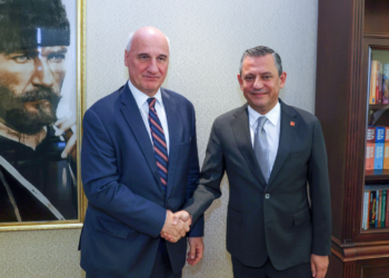 Özgür Özel, Yunanistan Büyükelçisi Bizakis ile Görüştü