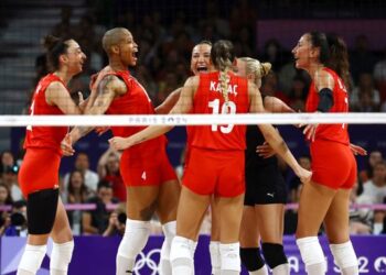 Paris2024 | Filenin Sultanları çeyrek finalde