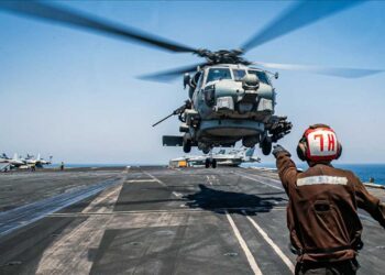 Pentagon, 'İsrail'in güvenliği' için bölgeye ilave savaş uçakları ve gemiler gönderiyor