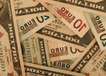 Piyasalar Yarını Bekliyor: İşte Dolar ve Euroda Son Durum