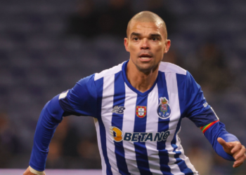 Resmen Açıkladı: 41 yaşındaki Portekizli futbolcu Pepe Futbolu Bıraktı