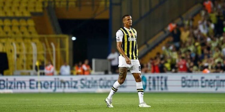 Rodrigo Becao'ya sürpriz talip!