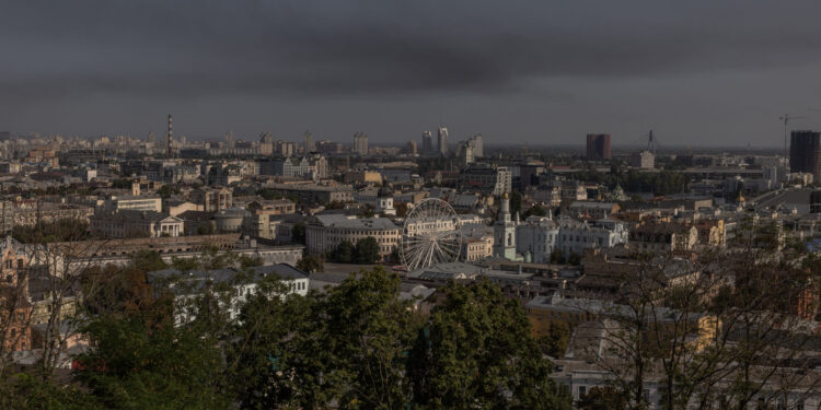 Rusya, Ukrayna’nın enerji altyapısına saldırdı; geniş çaplı elektrik kesintileri yaşanıyor
