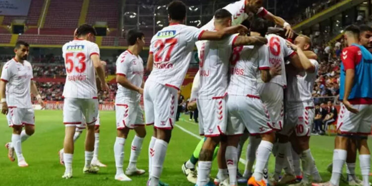 Samuel Sivasspor'a Transfer Oldu