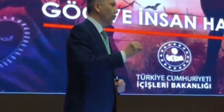 Skandalı Ali Yerlikaya itiraf etti: Adreslerinde bulunamadı; 729 bin Suriyeli kayıp