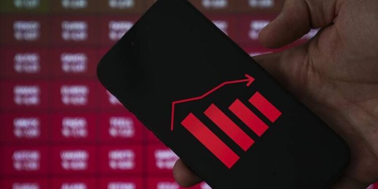 Son 4 ayda carry trade ile 20.3 milyar dolar geldi