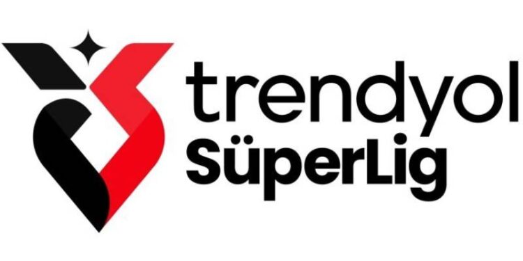 Süper Lig'in logosu ve şampiyonluk kupası değişti