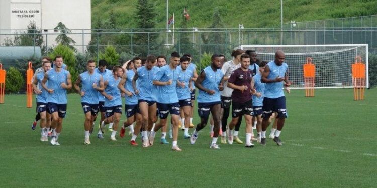 Trabzonspor, Ruzomberok maçı hazırlıklarını tamamladı