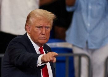 Trump: ABD Başkanı'nın Fed kararlarında 'söz sahibi' olması gerek