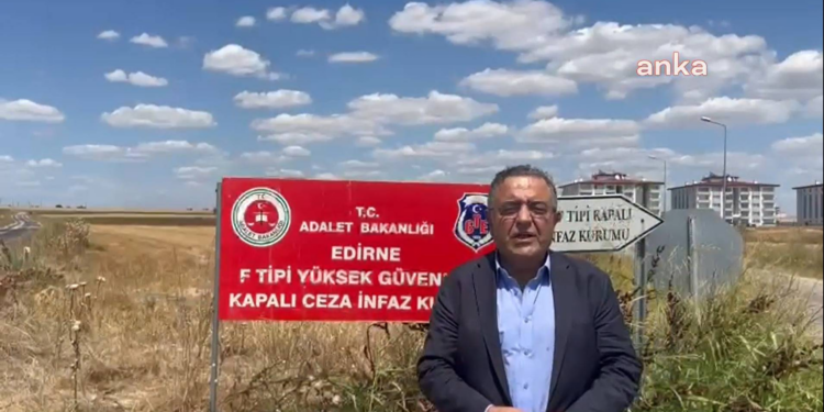 Türkiye’nin Kürt meselesini cezaevleri önünden konuşmadığımız günler de olacak