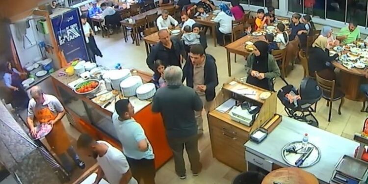 Türkiye’nin gündemindeki savcı: ‘Esas beni darbettiler, bebeğim yere düştü’