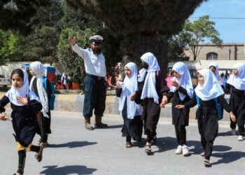 UNESCO: Taliban yönetiminde 1,4 milyon kız çocuğu okuldan men edildi
