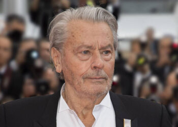 Ünlü oyuncu Alain Delon, 88 yaşında hayatını kaybetti