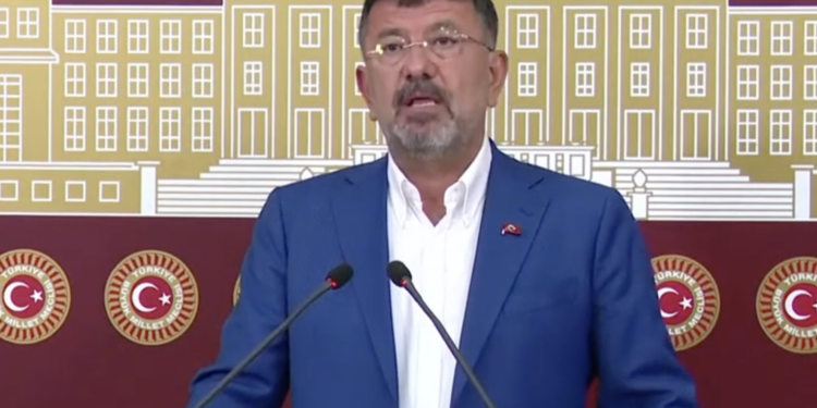 Veli Ağbaba’dan Bahçeli’ye ’17/25 Aralık’ çağrısı: “Yolsuzluğa inanıyorsan, neden hala AKP’ylesin?”