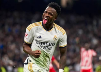 Vinicius Junior ve Real Madrid, 2 milyar Euro'luk transfer teklifini reddetti!