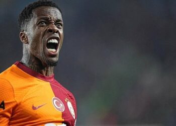 Wilfried Zaha transferinin gecikme nedeni ortaya çıktı