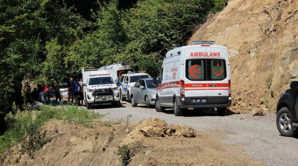 Zonguldak’ta ruhsatsız maden ocağında göçük: Bir işçi öldü