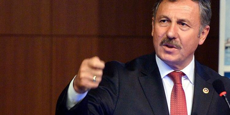 ‘AK Parti’ye katılacaklar’ iddiasına Selçuk Özdağ’dan yanıt: ‘Ciddi bir operasyon var’