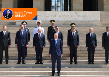 ‘Darbeciyi’ nasıl orgeneral yaptılar?