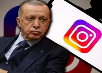 ‘Korkarım, AKP kendi eliyle kendi hikâyesinin sonunu yazacak’