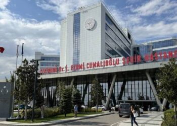 20 gündür yoğun bakımda olan Sıla bebeğin sağlık durumu ciddiyetini koruyor