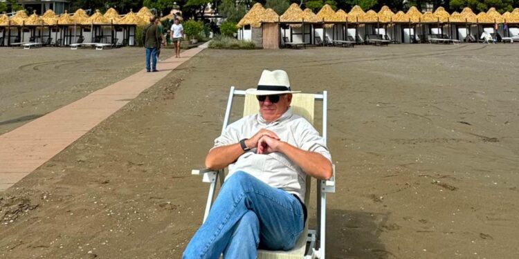 53 yıldır çektirmeye çalıştığım burjuvalığa geçiş fotoğrafım