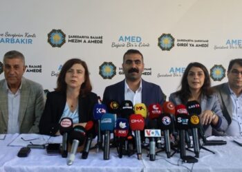 Eşbaşkanlar, bakanlığın engellediği projeleri açıkladı