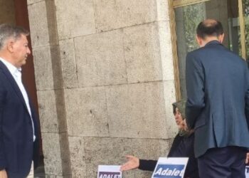 CHP Grup Başkanvekili Emir, Emine Şenyaşar’ı ziyaret etti