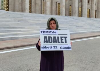 Emine Şenyaşar: Adalet sağlanana kadar buradayım