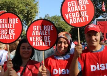 Saraçhane’de işçi buluşması: Vergide adalet istiyoruz
