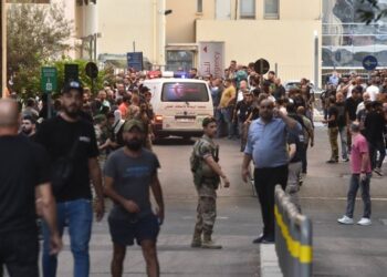 Lübnan’da çağrı cihazlarından sonra telsizler patladı: 14 ölü, 450 yaralı