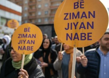 Kürtçe öğretmeni Acar: Anadilde eğitimde ısrarcıyız
