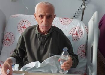 Hastane yatalak tutsağın tahliyesinde topu ATK’ye attı