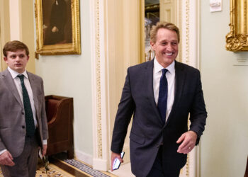 ABD Ankara Büyükelçisi Jeff Flake’den Türkiye’ye şiirli veda