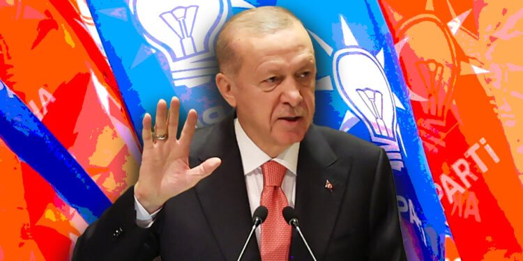 AKP'de Değişim Mesajı: 'Yanlışları Olanlar, Yorulanlar İçin Görev Değişiklikleri Olacak'