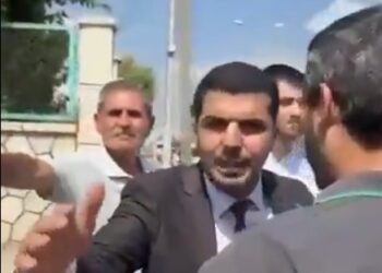 AKP’li ilçe başkanı polise talimat verdi: Alın bunları!