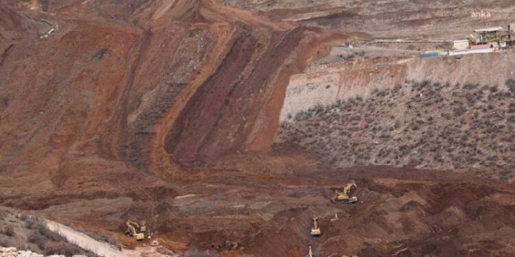 Anagold Madencilik'ten "iliç" savunması