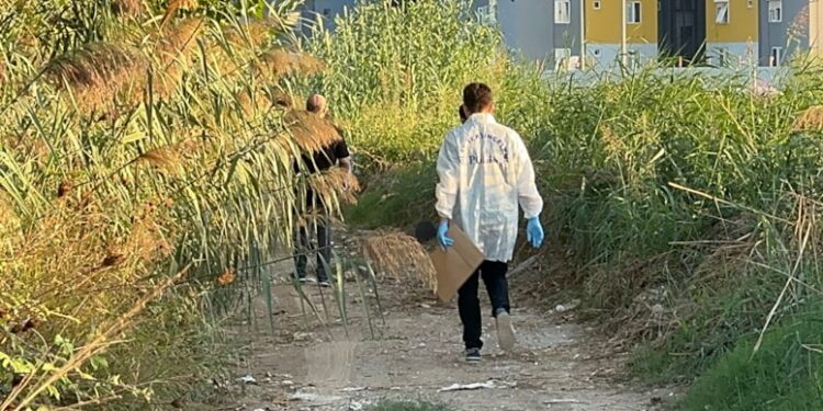 Antalya’da boş arazide 10 günlük erkek cesedi bulundu