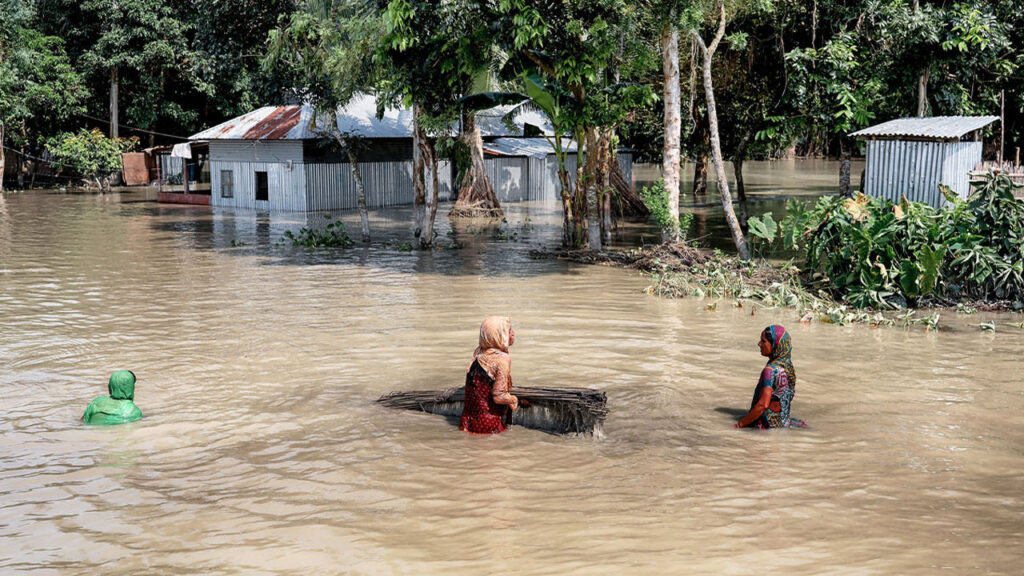 Bangladeş'te Sel ve Toprak Kayması: 7 Ölü