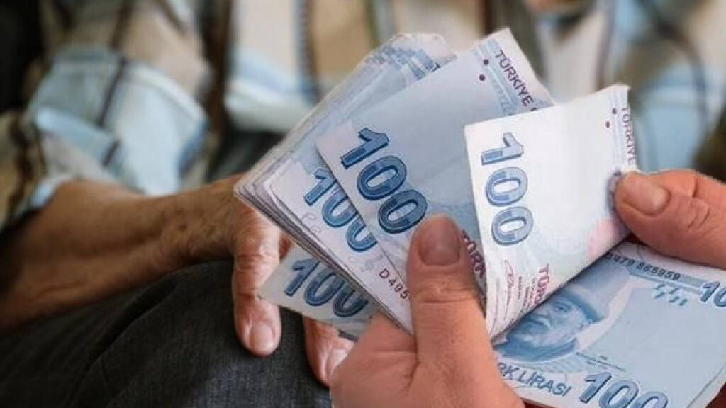 Bankaya Uğrayan Emekli Yaşadı! Maaşına Ek 18 Bin Lira Para Alacak