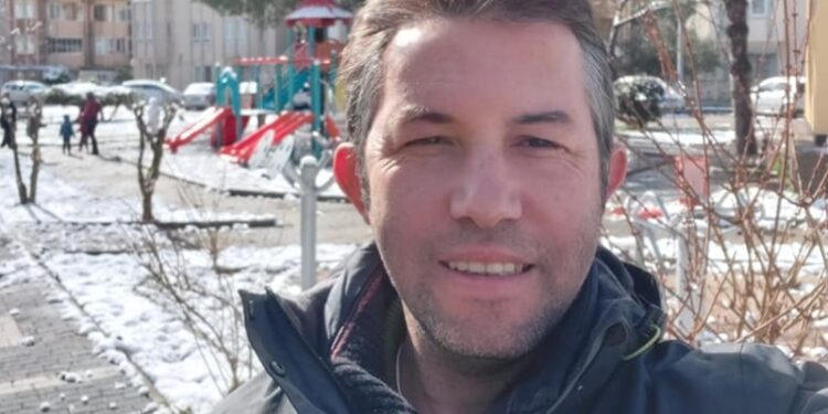 Beraat ettiği halde göreve iade edilmeyen KHK’lı öğretmen trafik kazasında hayatını kaybetti