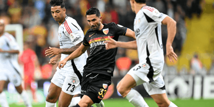 Beşiktaş 3 Puanı 3 Golle Aldı